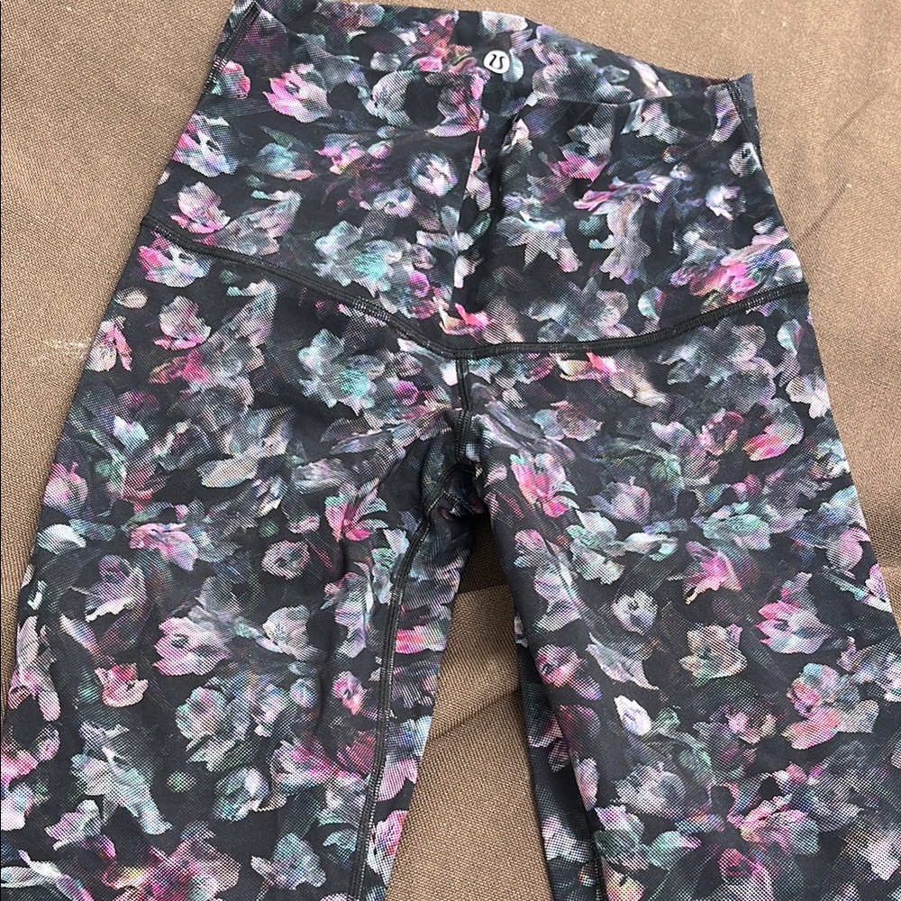 Lululemon Athletica Floral Leggings - Black and Pink